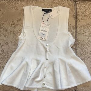 Zara White Sleeveless Button-Down Blouse